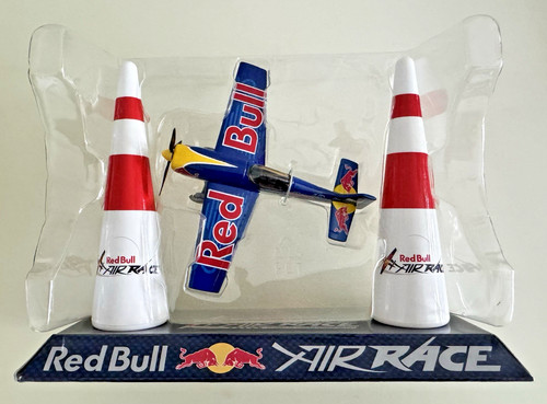 Red bull air race - red,